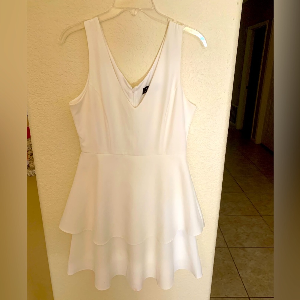 LuLus lined pretty white sleeveless romper dress